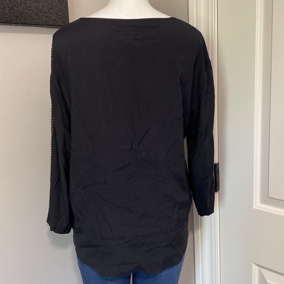 Rag and Bone Lace Sleeve Top Long Sleeve Crewneck Black Shirt Blouse Sz M - Picture 4 of 9